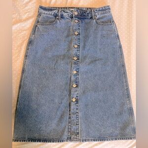 NEVER WORN Old Navy Button Down Denim Jean Skirt